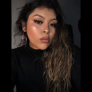 Meet your Posher, Alberta